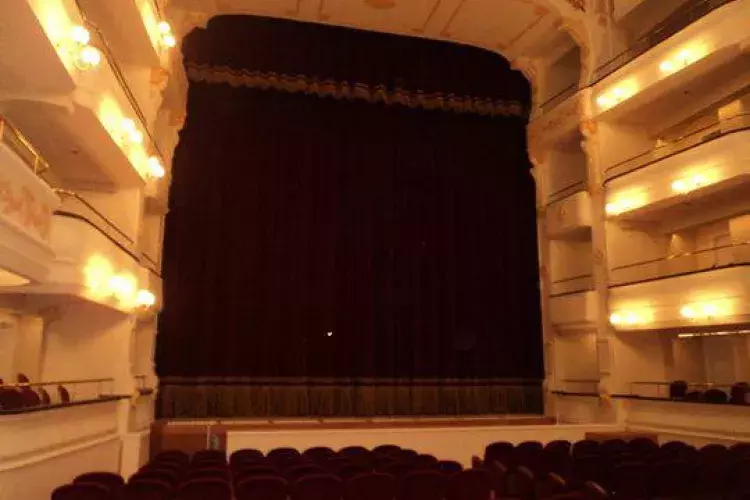 Teatro Lembo