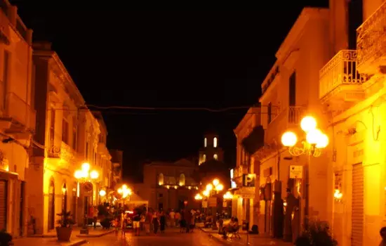 Canosa di Puglia - Corso San Sabino