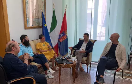 Canosa- Lino Banfi a Palazzo di Città