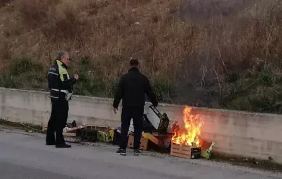 Canosa di Puglia - Incendio rifiuti
