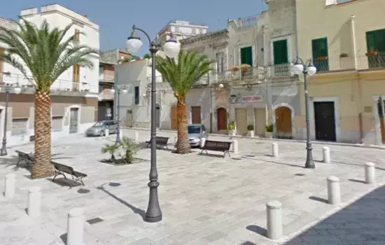 Canosa di Puglia - Piazza Galluppi