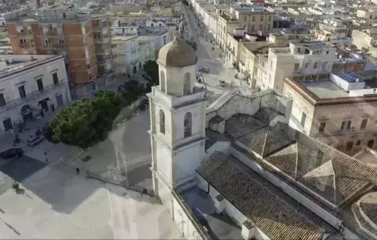 Canosa di Puglia - Il Vice Ministro Crimi in visita istituzionale.