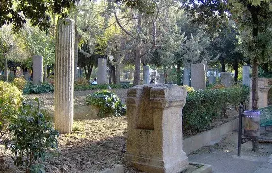 Canosa di Puglia - Villa Comunale