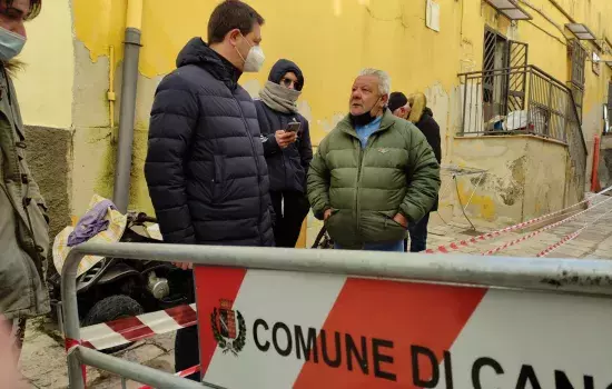 Canosa di Puglia  - Crollo via Vespucci