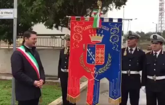 Canosa di Puglia - Targa toponomastica Di vittorio