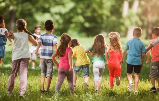 Per maggiori informazioni è possibile contattare il Segretariato Sociale sito in via Bovio 17