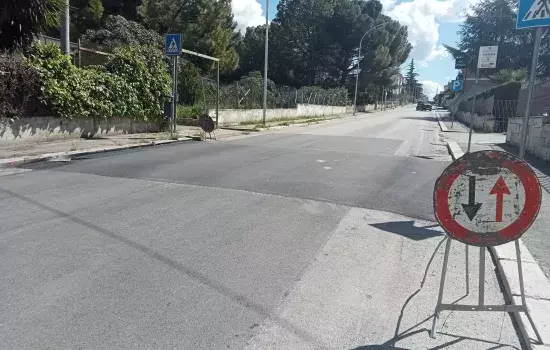I lavori sono stati concepiti con l’intento di far sì che i limiti di velocità all’interno del centro abitato vengano rispettati garantendo l’incolumità dei cittadini.