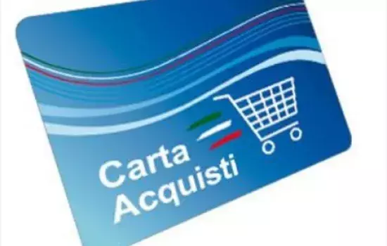 I beneficiari della misura, non devono presentare domanda, ma vengono individuati secondo le modalità previste dal citato decreto interministeriale tra i cittadini appartenenti ai nuclei familiari, residenti nel territorio italiano, in possesso dei requisiti alla data di pubblicazione del decret