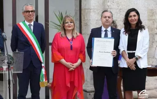 In quest'occasione sono state consegnate una serie di onorificenze fra le quali quella di Cavaliere al Merito della Repubblica Italiana al prof. dott. Donato Iacobone, canosino nonché Direttore Responsabile UOVSD SET 118 dell'Asl BT