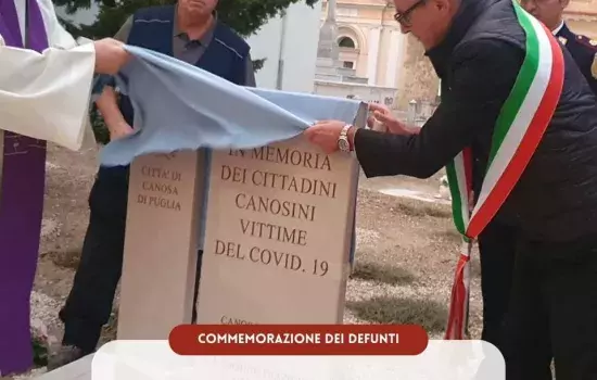 La lapide restituisce alla città un luogo dove poter ricordare le vittime della pandemia affinché essi non vengano mai dimenticati e continuino a vivere nei nostri cuori e nelle nostre menti